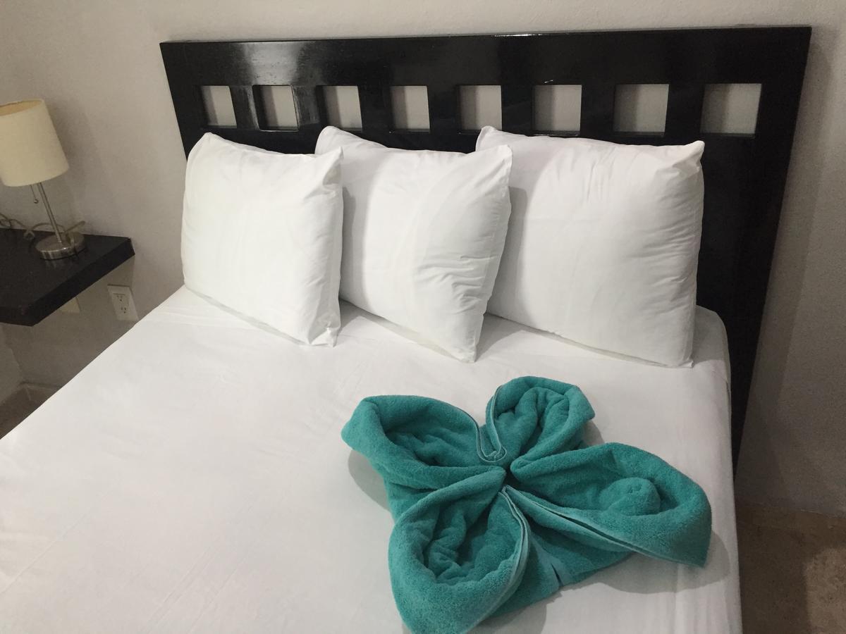 Encantada Condo Playa del Carmen Eksteriør billede